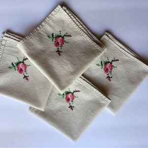 Floral Embroidered Cloth Napkins